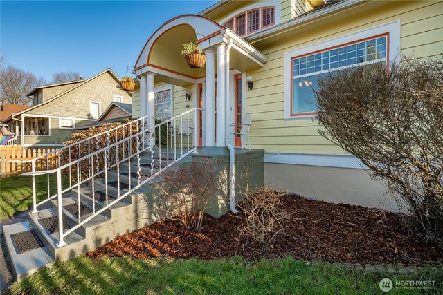 2216 A Street, Bellingham, WA 98225