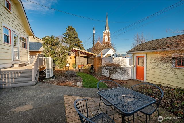 2216 A Street, Bellingham, WA 98225