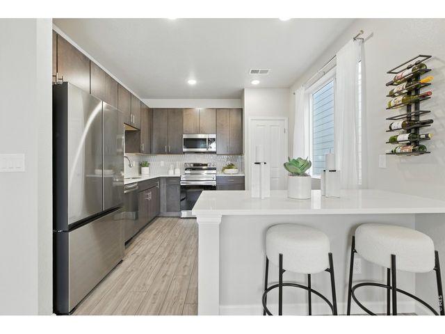 2379 Harlequin Pl, Johnstown, CO 80534