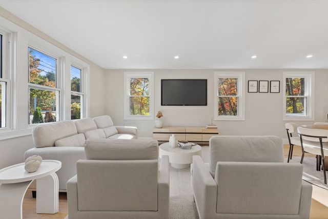 58 Chandler Rd, Andover, MA 01810