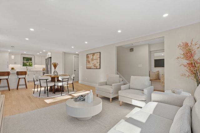 58 Chandler Rd, Andover, MA 01810