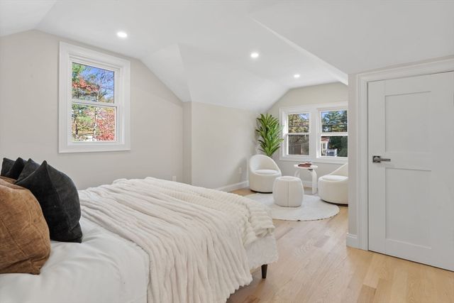 58 Chandler Rd, Andover, MA 01810