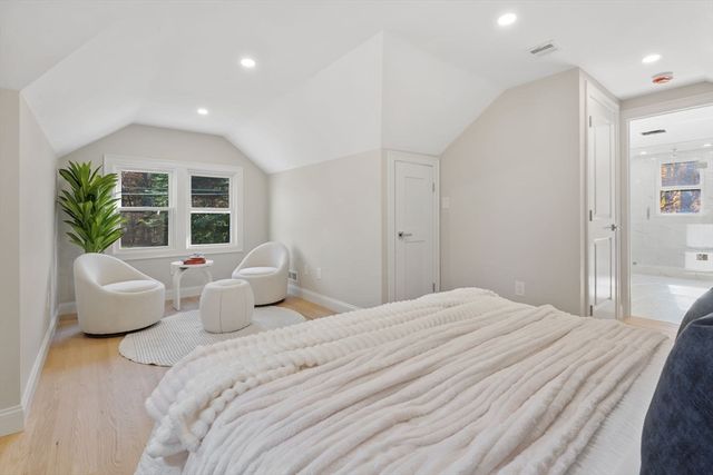 58 Chandler Rd, Andover, MA 01810