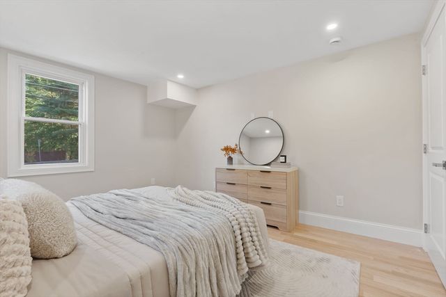 58 Chandler Rd, Andover, MA 01810