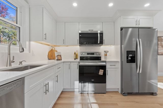 58 Chandler Rd, Andover, MA 01810