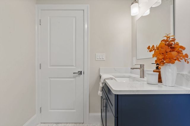 58 Chandler Rd, Andover, MA 01810