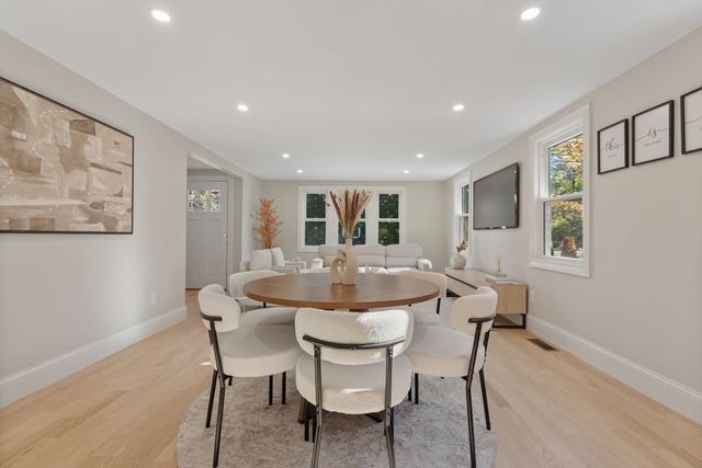 58 Chandler Rd, Andover, MA 01810