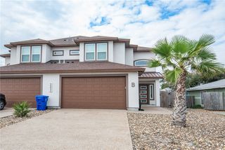 15417 Palmira Ave B, Corpus Christi, TX 78418