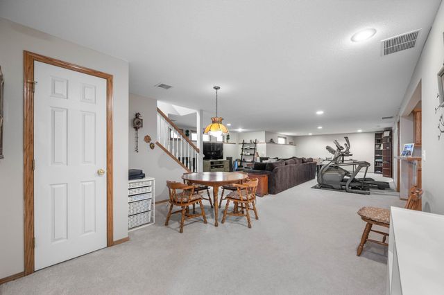 3972 N Sweet Bay Ct, Wichita, KS 67226