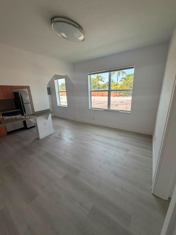 1618 Michigan Avenue 38, Miami Beach, FL 33139