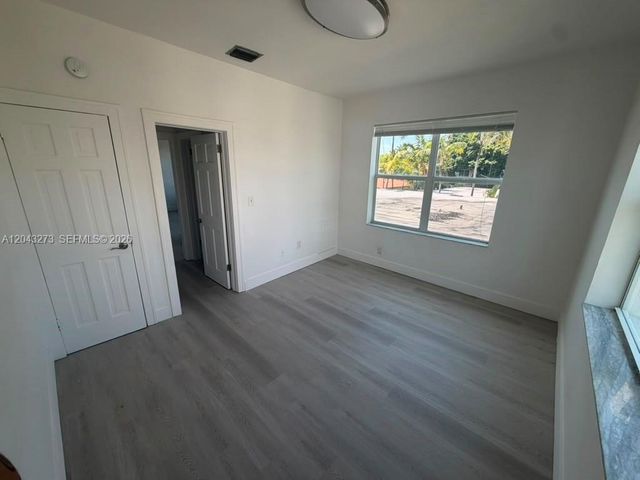 1618 Michigan Avenue 38, Miami Beach, FL 33139