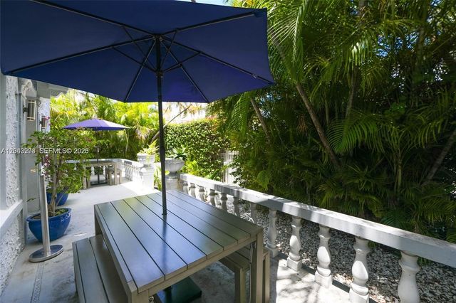 1618 Michigan Avenue 38, Miami Beach, FL 33139
