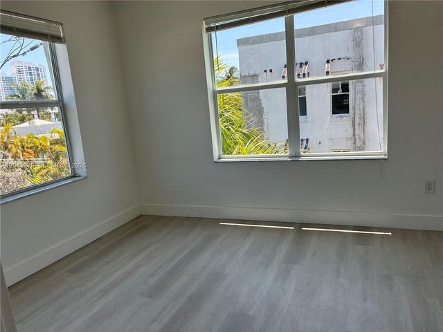 1618 Michigan Avenue 38, Miami Beach, FL 33139