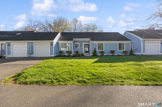 88 Cannon Ridge Drive 88, Watertown, CT 06795