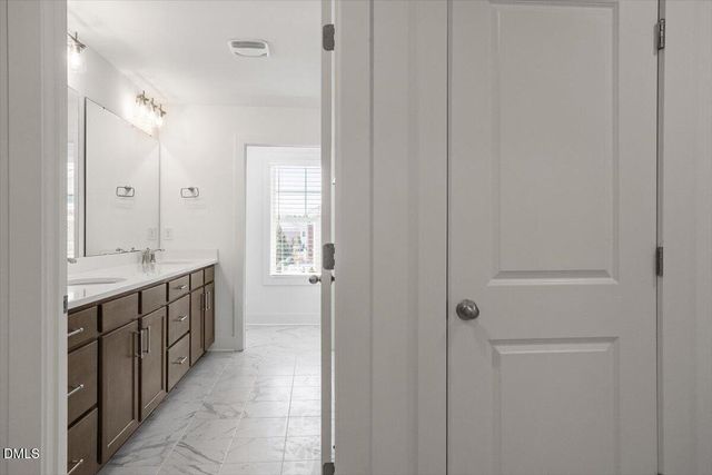 2286 Apex Peakway, Apex, NC 27502