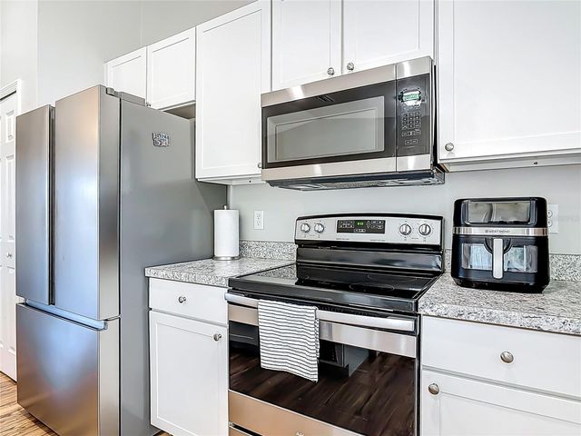 640 CHESTNUT AVENUE, Orange City, FL 32763