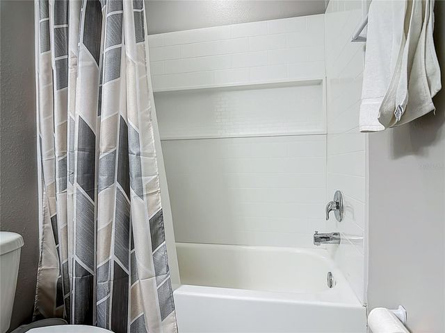 640 CHESTNUT AVENUE, Orange City, FL 32763