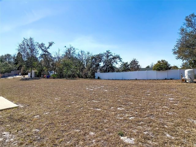 640 CHESTNUT AVENUE, Orange City, FL 32763