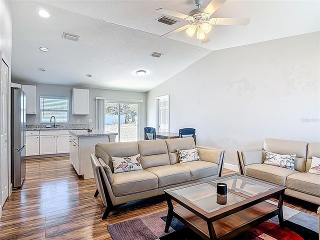 640 CHESTNUT AVENUE, Orange City, FL 32763