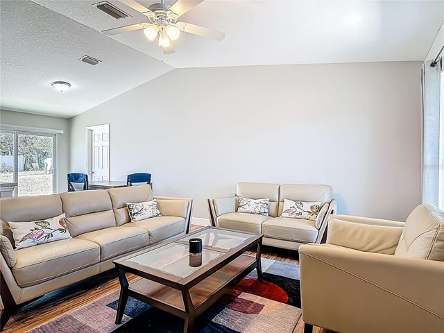 640 CHESTNUT AVENUE, Orange City, FL 32763