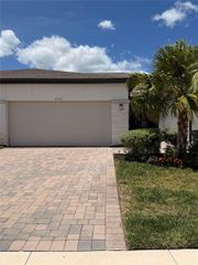 3775 MAXWELL PARK DRIVE 3775, Sun City Center, FL 33573