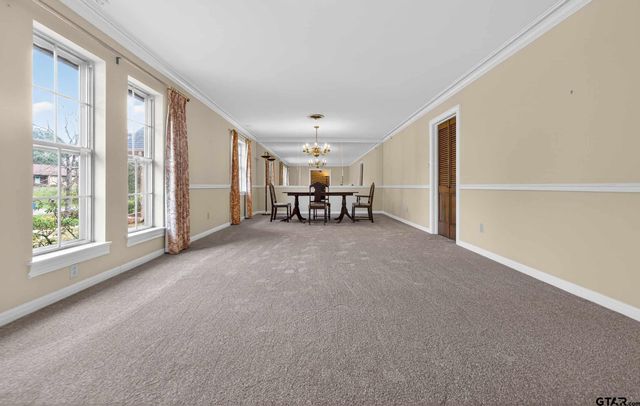 1101 Canada Street, Jacksonville, TX 75766