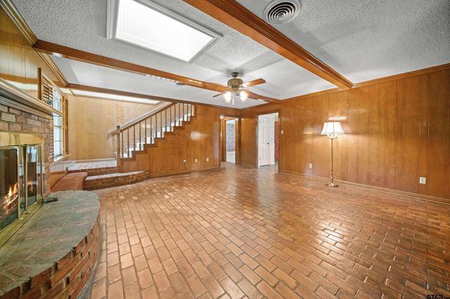 1101 Canada Street, Jacksonville, TX 75766