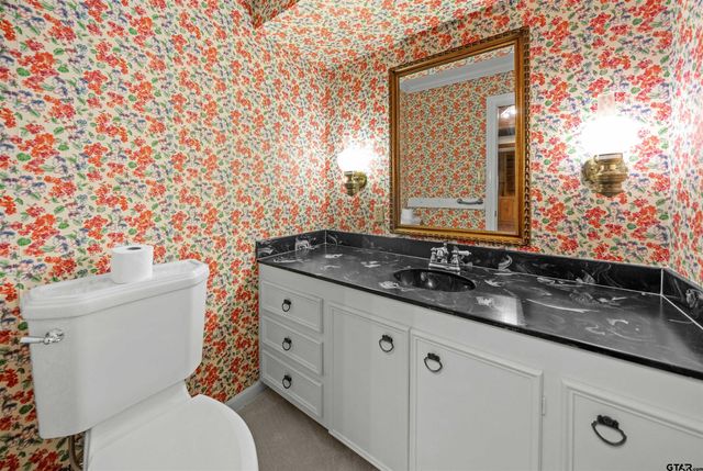 1101 Canada Street, Jacksonville, TX 75766