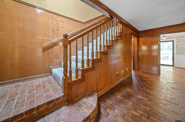 1101 Canada Street, Jacksonville, TX 75766