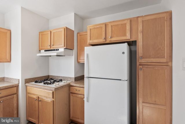 311 RAILROAD BLVD, Cherry Hill, NJ 08003