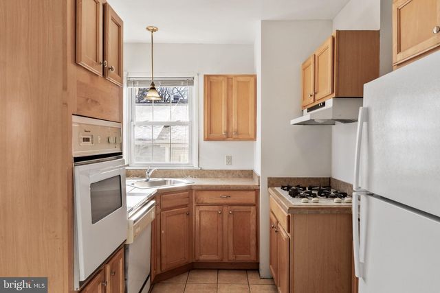 311 RAILROAD BLVD, Cherry Hill, NJ 08003