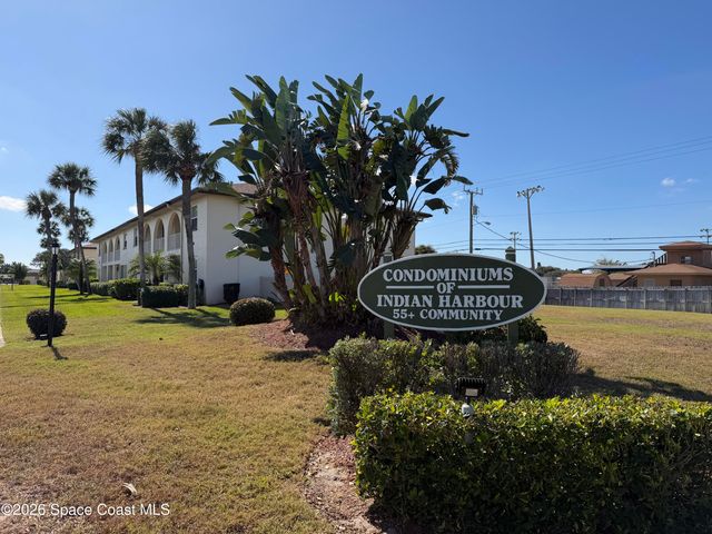 1047 Small Court 38, Indian Harbour Beach, FL 32937