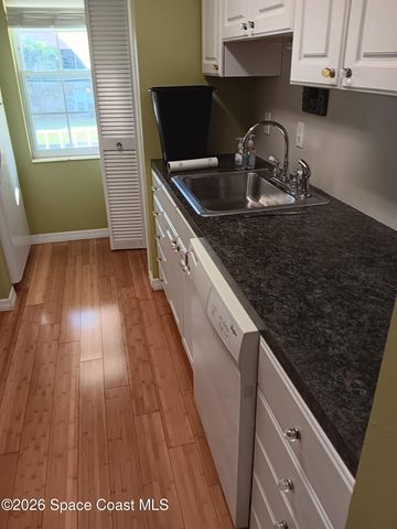 1047 Small Court 38, Indian Harbour Beach, FL 32937