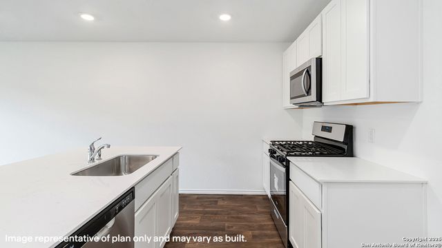 4722 Beryl Loop, San Antonio, TX 78222