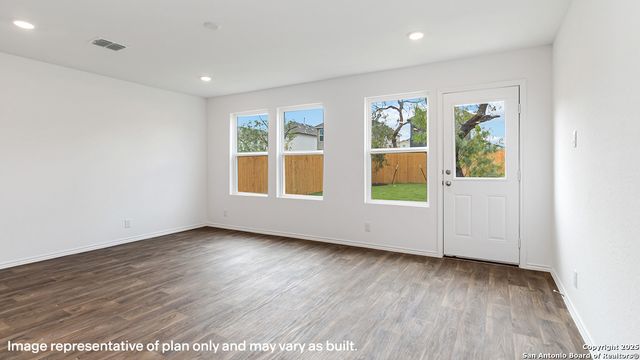 4722 Beryl Loop, San Antonio, TX 78222