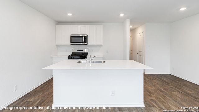 4722 Beryl Loop, San Antonio, TX 78222