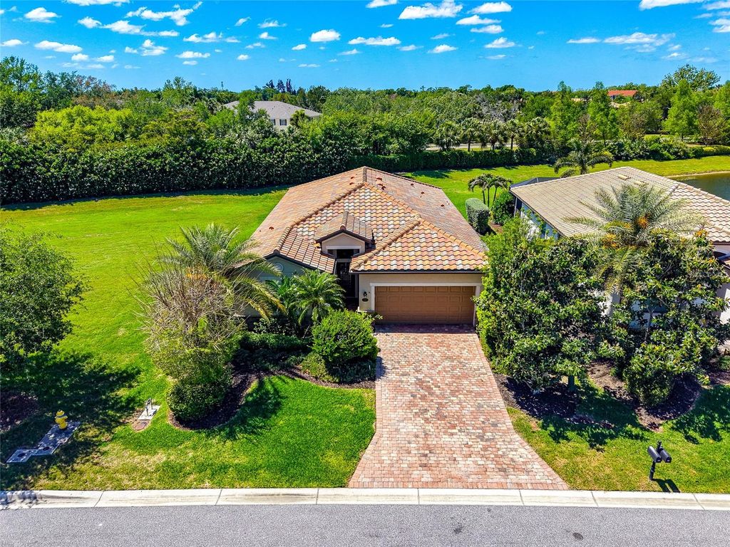 157 WANDERING WETLANDS CIRCLE, BRADENTON, FL 34212 — photo 2