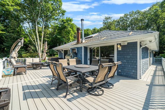 56 Old Homestead Road, Port Jefferson, NY 11777
