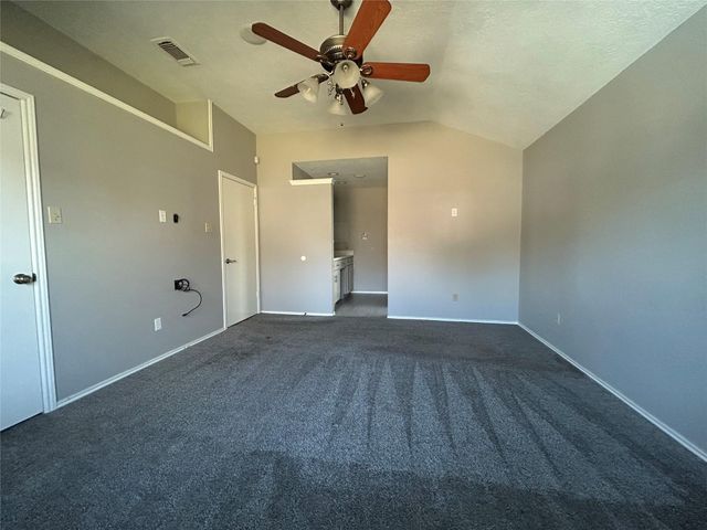 913 Willowbriar Lane, Deer Park, TX 77536