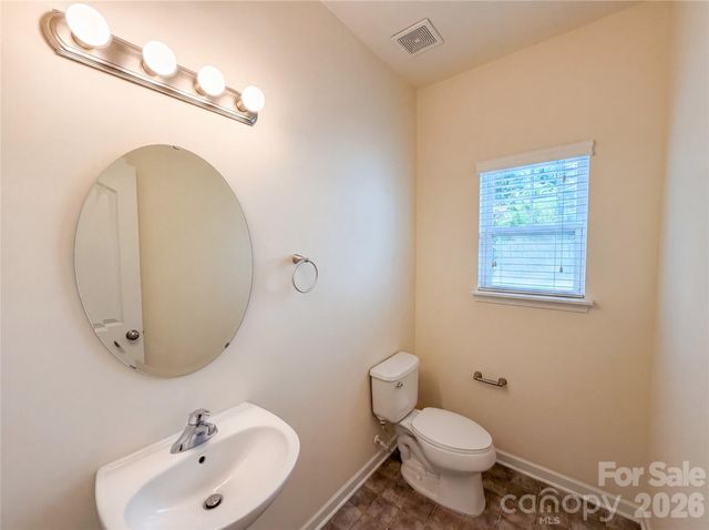13809 Singleleaf Lane, Charlotte, NC 28278