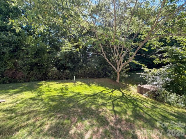 13809 Singleleaf Lane, Charlotte, NC 28278