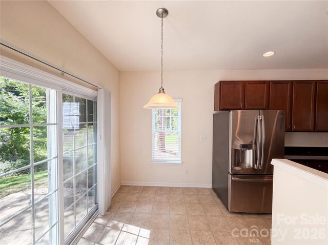 13809 Singleleaf Lane, Charlotte, NC 28278