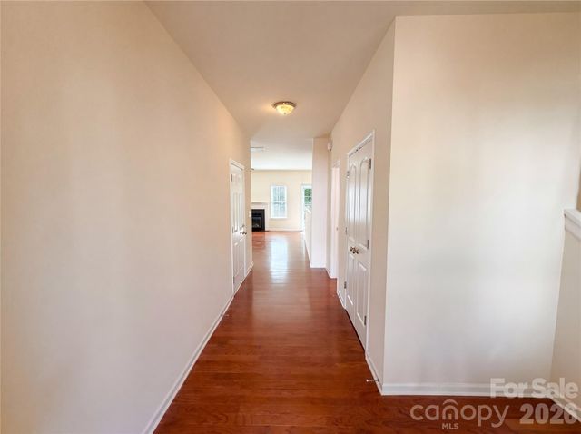 13809 Singleleaf Lane, Charlotte, NC 28278