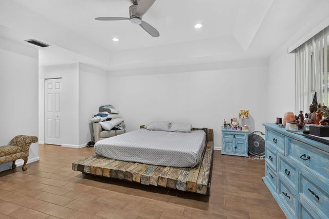 10920 Barn Road, Lake Worth, FL 33449