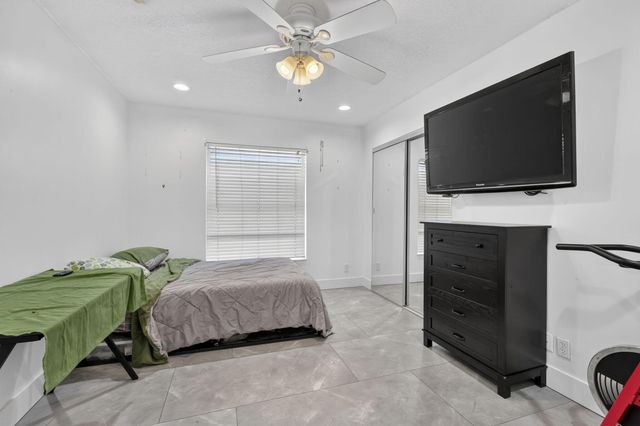 10920 Barn Road, Lake Worth, FL 33449