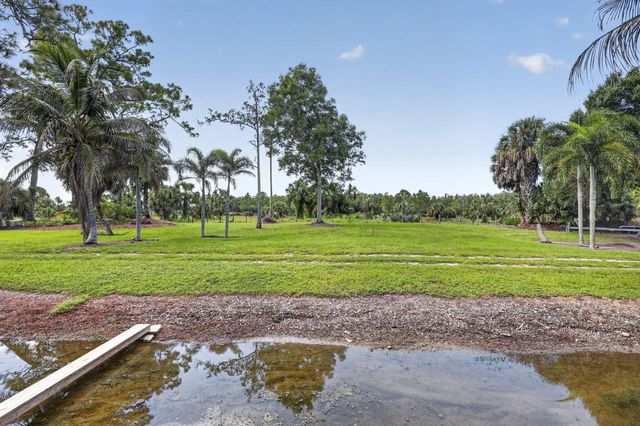 10920 Barn Road, Lake Worth, FL 33449