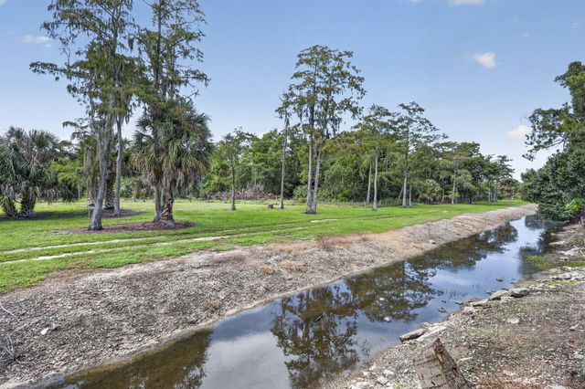 10920 Barn Road, Lake Worth, FL 33449
