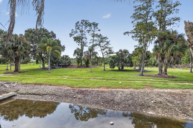10920 Barn Road, Lake Worth, FL 33449