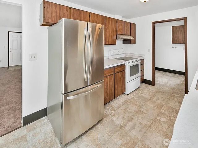 15408 74th Avenue E, Puyallup, WA 98375