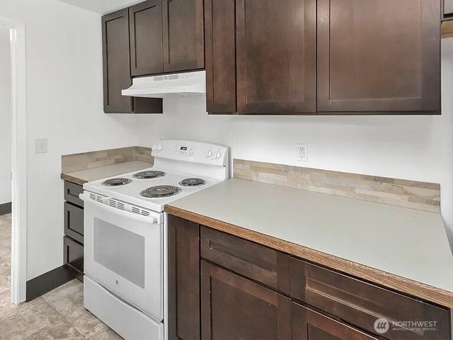 15408 74th Avenue E, Puyallup, WA 98375